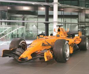 McLaren Mercedes MP4-21 - 2006 F1 Contender